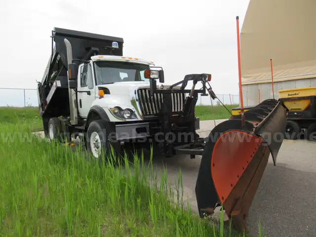 2009 International 7500 Plow Truck