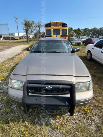 2010 Ford Crown Victoria