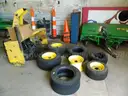 John Deere 1445 series 2 4wd with attachments