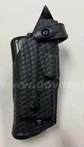 Lot #10 - Holsters