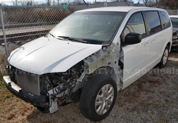 Lot #4:  2017 Dodge Grand Caravan