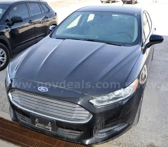 Lot #3 - 2015 Ford Fusion Hybrid