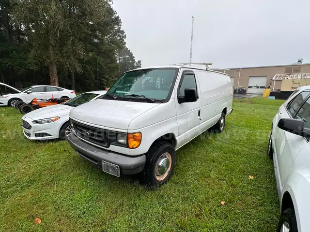 2005 Ford Econoline
