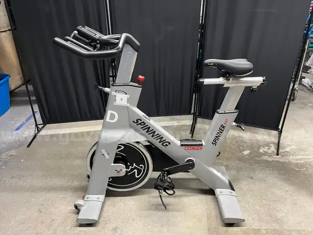 Star Trac Indoor Cycling Bike