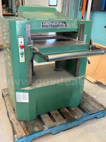 20&#x27; Planer