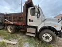 2005 Freightliner M2 106