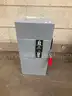 Breakers / fuse boxes