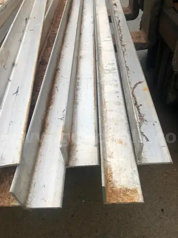 Aluminum angle 5"x5"x 3/8