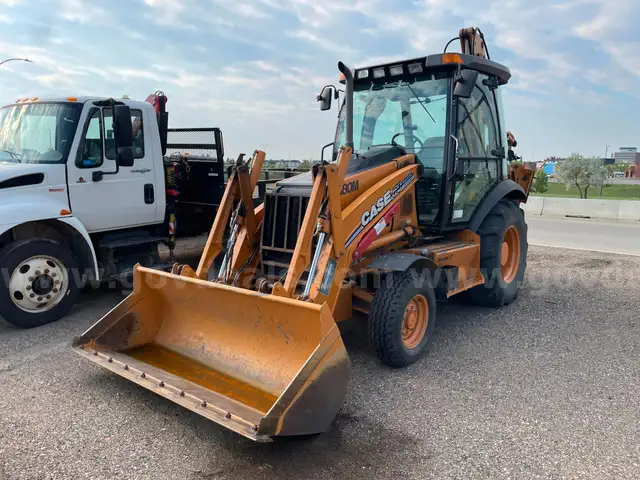 2008 Case 580M Series 2 Backhoe - Includes Attachments
