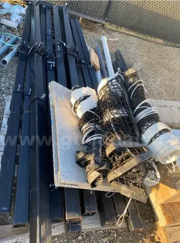 Tennis nets &#x26; posts