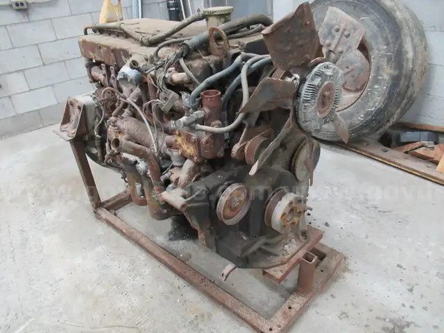 Cummins C10 Engine