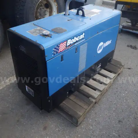 Diesel Welder/Generator- Like New Condition