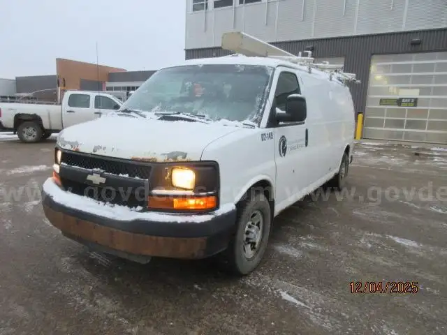 2009 Chevrolet Express EXTENDED CARGO VAN, 6.0L V8 OHV 16V