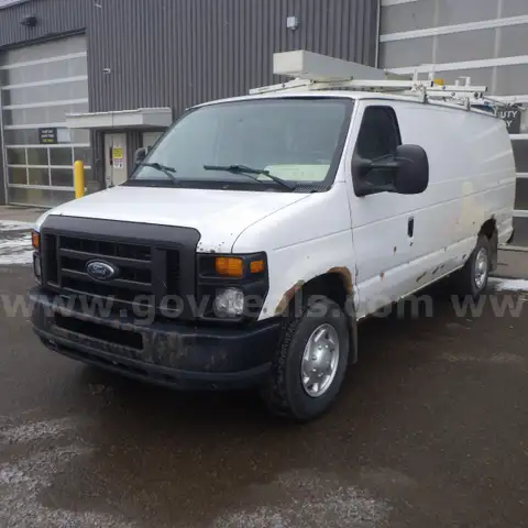 2011 Ford Econoline EXTENDED CARGO VAN, 5.4L V8 SOHC 16V