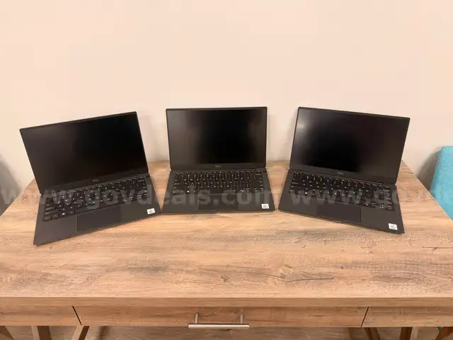 3 - DELL XPS 13 7390
