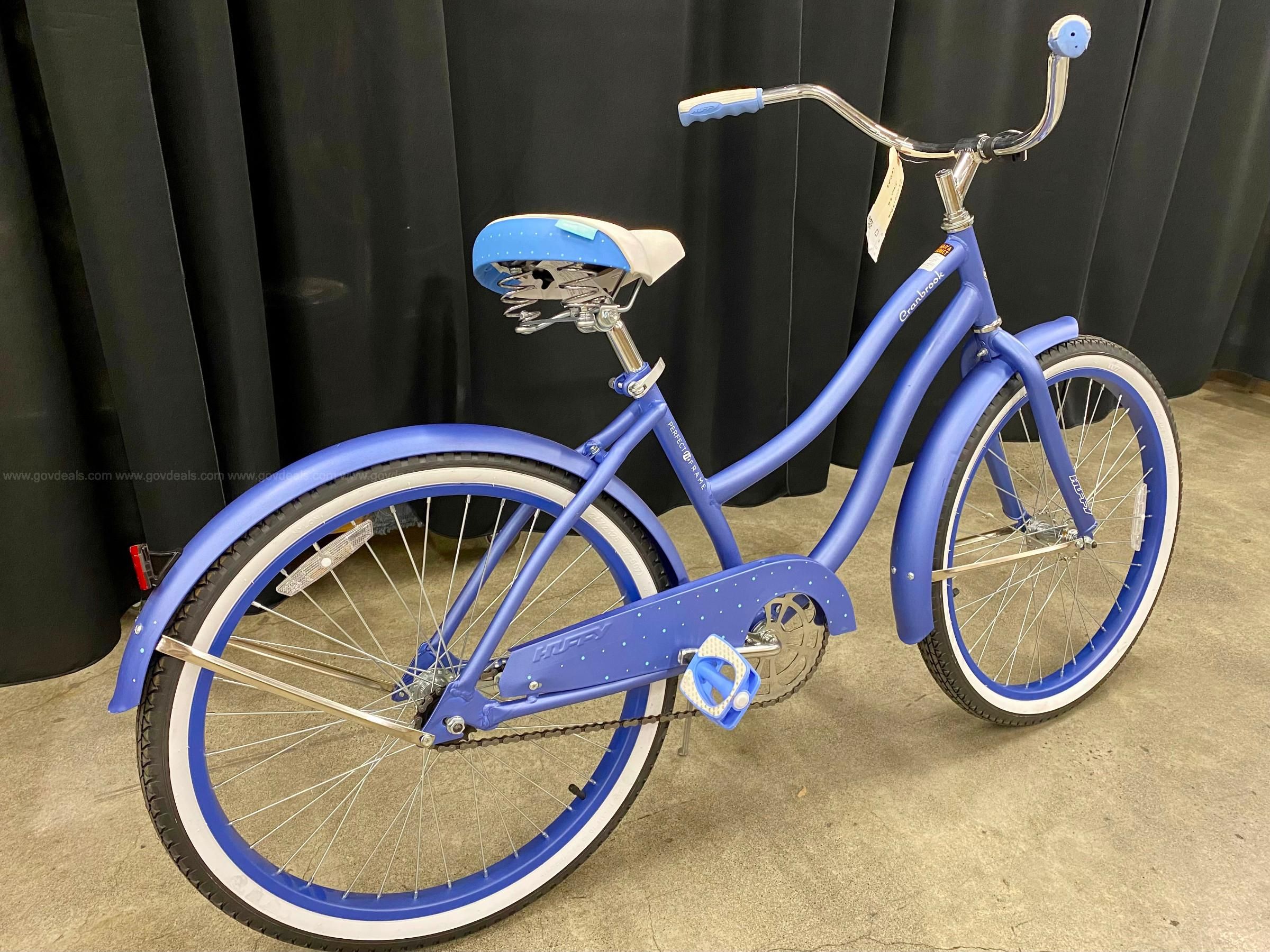 Huffy bikes cranbrook discount cruiser