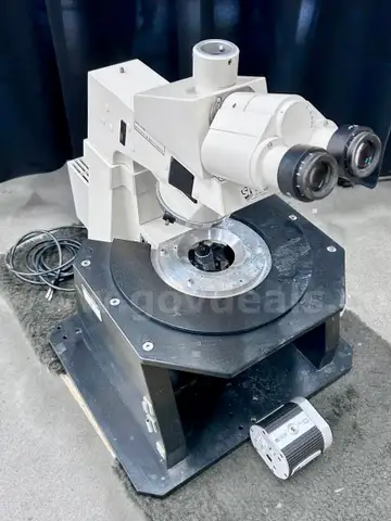 Microscope: Carl Zeiss Axioskop FS (404-51)