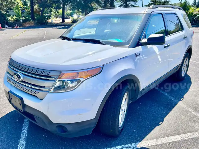 SUV: 2013 Ford Explorer, 79K Mi. (404-58, Veh 801)