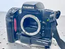 Lot of 18 Digital Cameras, DSLR &#x26; Similar (406-11)