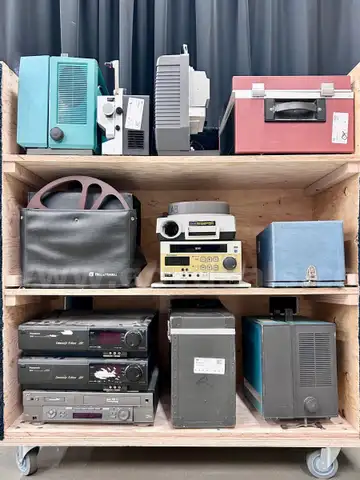 Lot of Vintage Film, Slide &#x26; Video Equipment (406-52)
