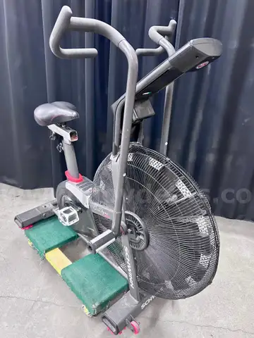 Air Resistance Bicycle: Schwinn Airdyne Pro (408-75)