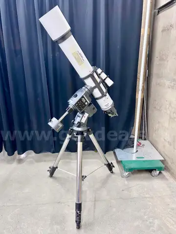 Telescope: Meade 5-in. f/9 LX650 Refracting Telescope (410-4)