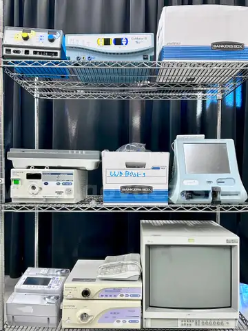 Lot of Misc. Medical Equipment (410-66)