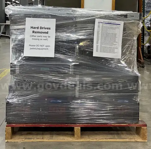 Lot of 41 Blade Servers, Servers, &#x26; Storage Arrays (Hard Drives Removed) (409-42)