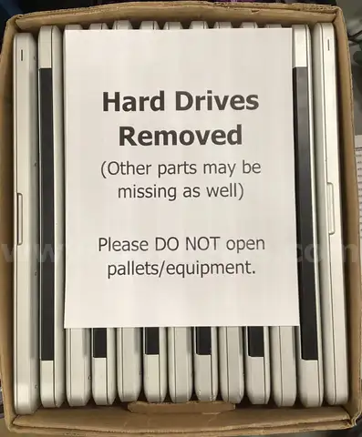 Lot of 13 Laptops: Apple MacBook A1286 (Hard Drives Removed) (414-15)