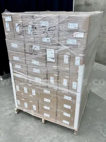 Pallet of Architectural Recessed Lighting: Ledalite ArcForm Duo 1x4 (416-8)