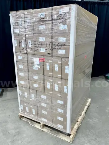 Pallet of Architectural Recessed Lighting: Ledalite ArcForm Duo 1x4 (416-13)