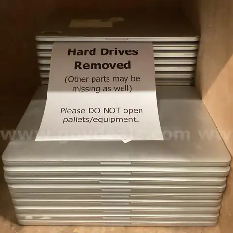 Lot of 25 Laptops: Apple MacBook Pro A1398 (Hard Drives Removed) (414-46)