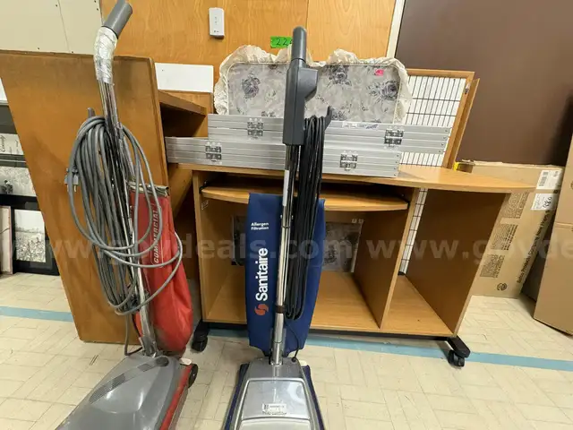 Misc Office Furniture & Supplies