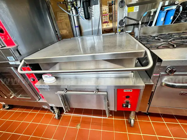 Vulcan Tilt Skillet VG40