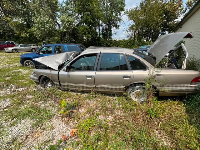 1995 Ford Crown Victoria
