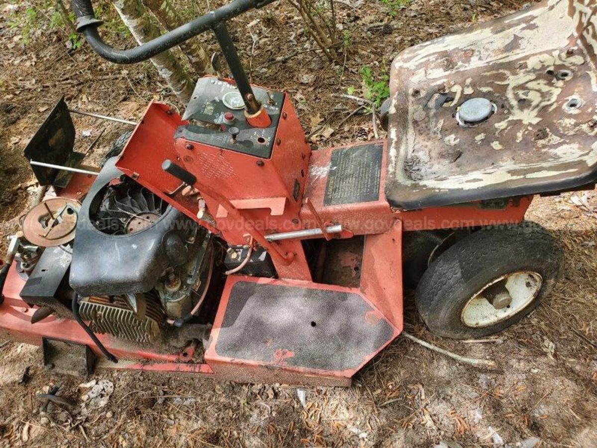 Lot of Gravely Mowers (Parts Only) | GovDeals