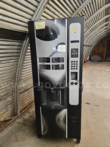 Wittern 3206 Hot Beverage Vending Machine 6089