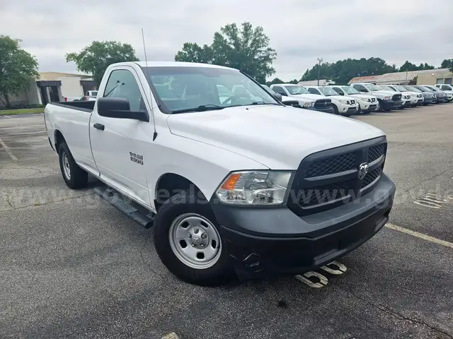 2017 RAM 1500 Reg Cab LWB 4WD 2-DR, 3.6L V6