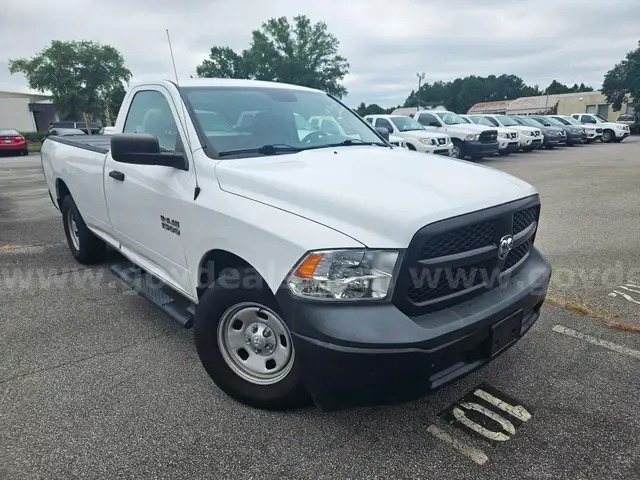 2017 RAM 1500 Reg Cab LWB 2WD 2-DR, 3.6L V6
