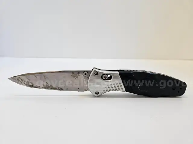 Benchmade 581