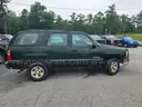 2003 Chevrolet Tahoe 4WD 4-DR, 5.3L V8