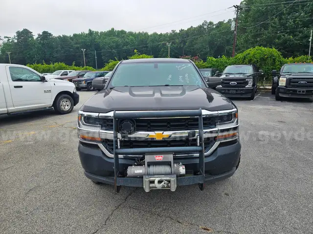 2018 Chevrolet Silverado 1500 Work Truck Crew Cab Short Box 4WD 4-DR, 5.3L V8