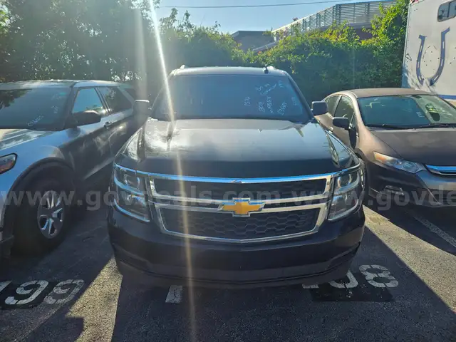2018 Chevrolet Suburban 4WD 4-DR, 5.3L V8