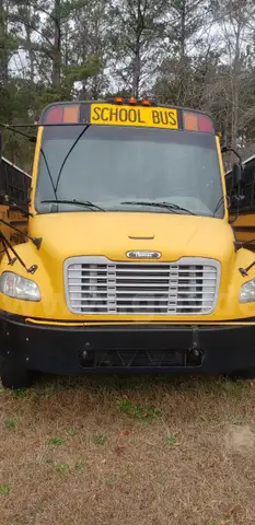 2008 Freightliner B2