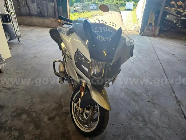 2015 BMW R1200RT, 1170CC