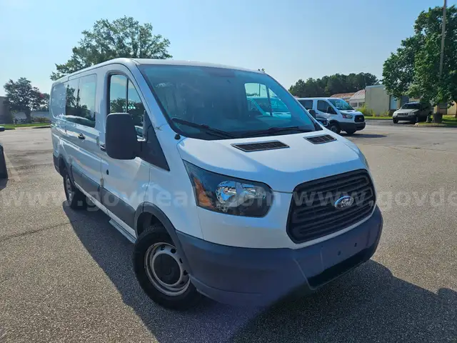 2015 Ford Transit 150 CARGO VAN, 3.7L V6