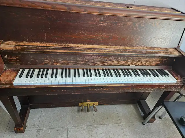 Kawai Upright Piano
