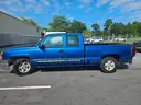 2004 Chevrolet Silverado 1500 Ext. Cab 2WD 4-DR, 5.3L V8