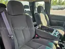 2004 Chevrolet Silverado 1500 Ext. Cab 2WD 4-DR, 5.3L V8