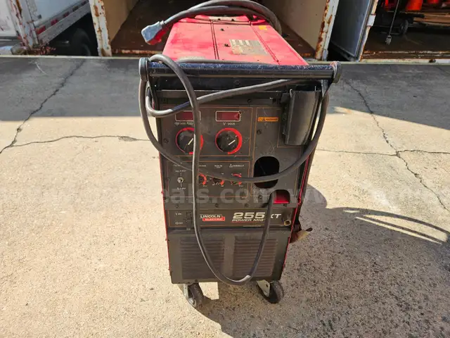 LINCOLN Power Mig 255